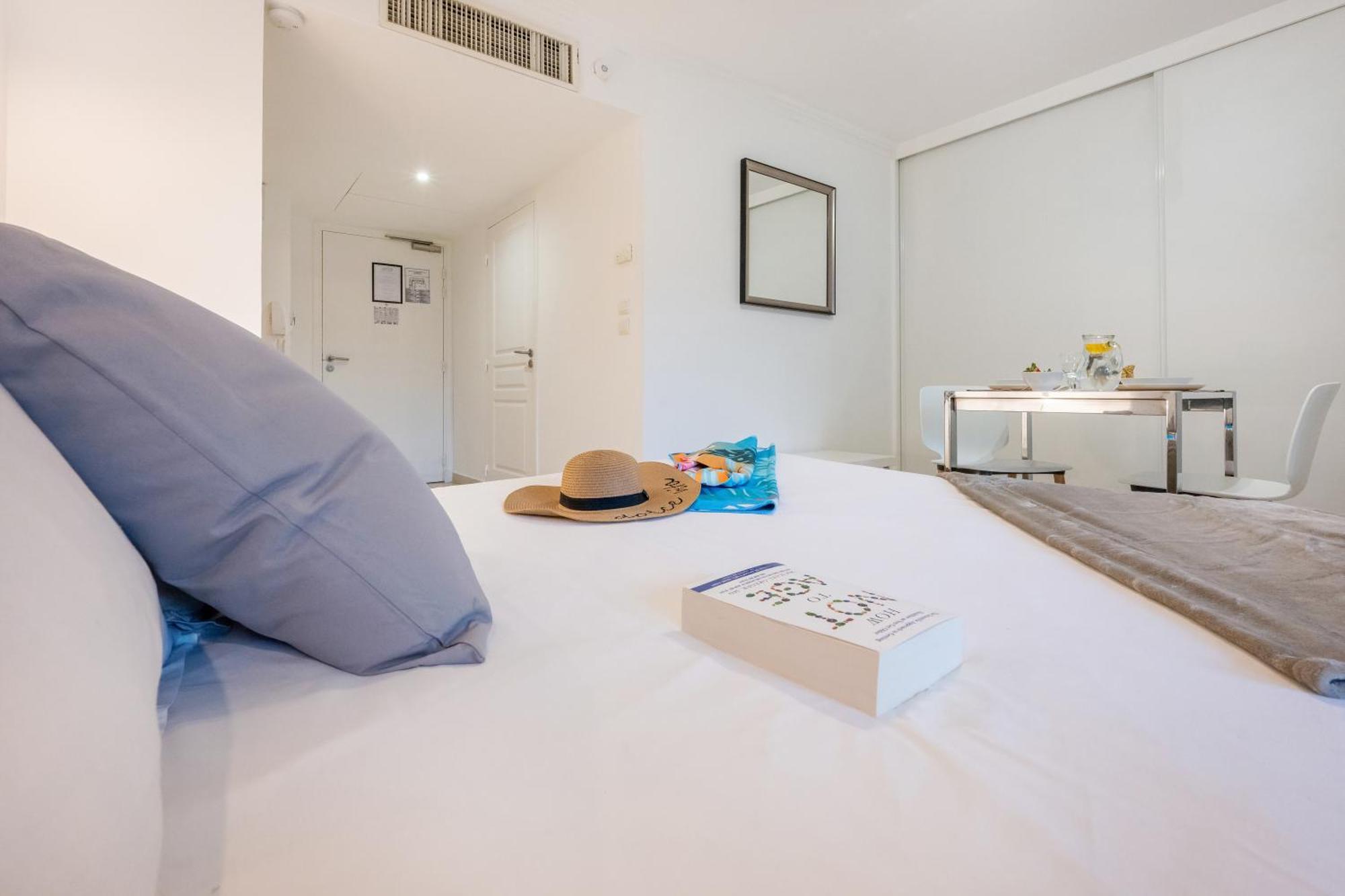Nemea Appart Hotel Le Lido Cagnes Sur Mer מראה חיצוני תמונה
